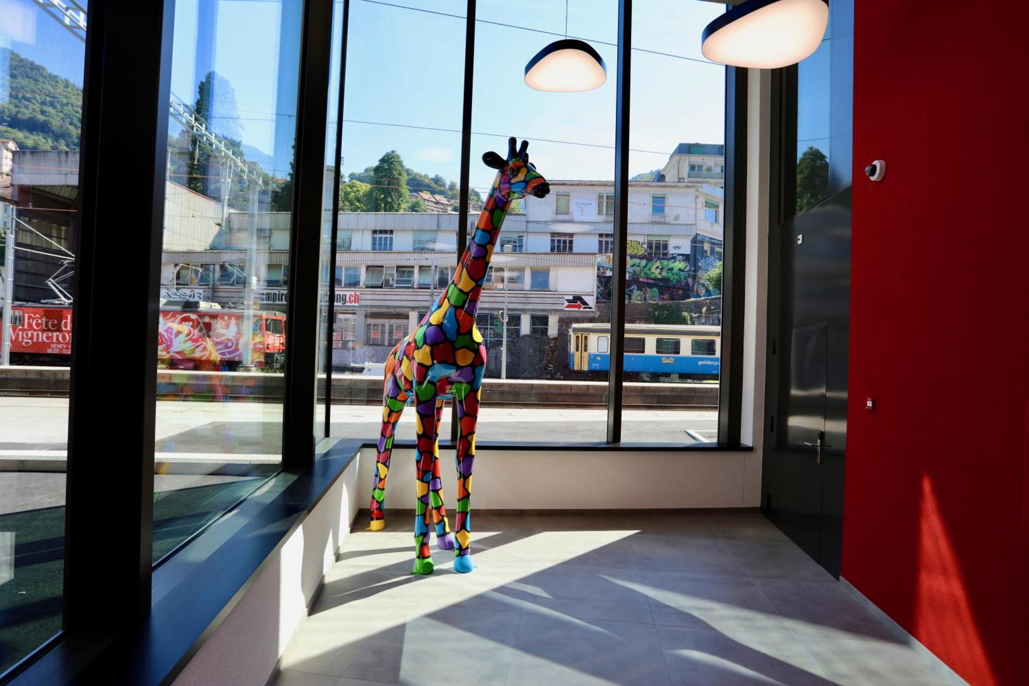 "The Freddie Mercury" Hotel มงเทรอซ์ ภายนอก รูปภาพ
